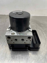 Load image into Gallery viewer, ABS ANTI-LOCK BRAKE PUMP Land Rover LR2 2012 12 - NW407152
