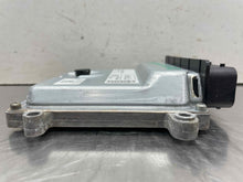 Load image into Gallery viewer, ECU ECM COMPUTER Land Rover LR2 2011 11 2012 12 - NW407369
