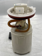 Load image into Gallery viewer, Fuel Pump Volkswagen Jetta Beetle 2002 02 2003 03 2004 04 2005 05 - NW80596
