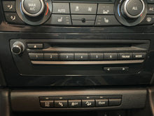 Load image into Gallery viewer, RADIO 128i 135i 323i 328i 335i M1 M3 X1 Z4 10-15  AM FM CD - NW448894
