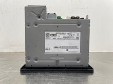Load image into Gallery viewer, Radio  AUDI A4 2021 - NW444676
