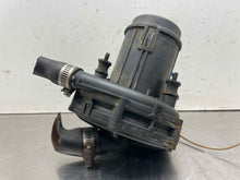 Load image into Gallery viewer, AIR INJECTION PUMP SMOG Volvo 850 1996 96 1997 97 - NW444353
