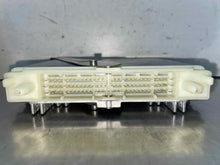 Load image into Gallery viewer, ECU ECM COMPUTER Volvo 850 1996 96 1997 97 - NW444464
