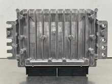 Load image into Gallery viewer, ECU ECM COMPUTER Volvo V40 2001 01 02 03 - NW458455
