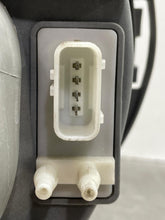 Load image into Gallery viewer, HEADLIGHT LAMP ASSEMBLY E300d E320 E320T Wagon E420 E430 E55 96-99 Right - NW465230
