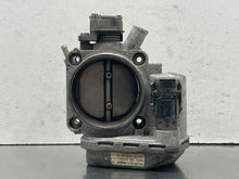 Load image into Gallery viewer, THROTTLE BODY Mercedes C280 C36 E320 S320 97 98 99 - NW465404
