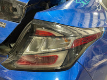 Load image into Gallery viewer, Tail Lamp Light Chevrolet Volt 2016 - NW467360
