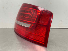 Load image into Gallery viewer, OUTER TAIL LIGHT LAMP Audi A8 S8 2008 08 2009 09 2010 10 Right - NW468731
