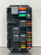Load image into Gallery viewer, BODY CONTROL MODULE BCM COMPUTER Vanden Pl XJ XJL XJR 10-12 - NW482079
