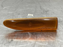 Load image into Gallery viewer, Park Lamp Light Jaguar X Type 2003 - NW493143
