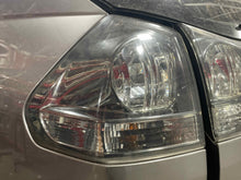 Load image into Gallery viewer, OUTER TAIL LIGHT LAMP Lexus RX330 RX350 04 05 06 07 08 09 Left - NW498538
