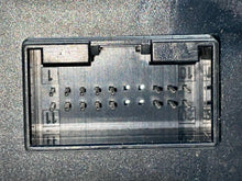 Load image into Gallery viewer, BODY CONTROL MODULE COMPUTER Audi Q7 10 11 12 13 14 15 - NW504937
