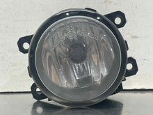 Load image into Gallery viewer, Park Lamp Light Nissan Leaf 2012 - NW506960
