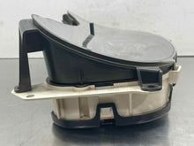 Load image into Gallery viewer, Speedometer Cluster  SILVERADO 3500 PICKUP 2002 - NW507897
