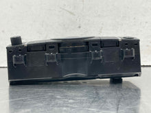 Load image into Gallery viewer, REAR TEMPERATURE CONTROLS ML350 ML500 R320 R350 R500 R63 06-08 - NW508863
