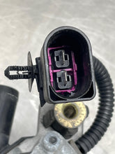 Load image into Gallery viewer, AIR INJECTION PUMP SMOG Cayenne 2003 03 2004 04 2005 05 2006 06 Left - NW509439
