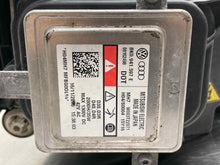 Load image into Gallery viewer, Headlight Lamp Assembly Volkswagen Touareg 2016 - NW513576
