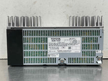 Load image into Gallery viewer, Radio  LEXUS HS250H 2010 - NW513652

