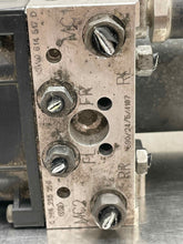 Load image into Gallery viewer, ABS Pump   2006 - NW516112
