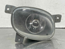 Load image into Gallery viewer, FOG LAMP LIGHT S80 99 00 01 02 03 04 05 06 Bumper Mounted Right - NW516275
