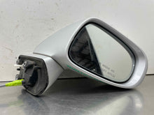 Load image into Gallery viewer, Side View Door Mirror  LEXUS HS250H 2010 - NW518224
