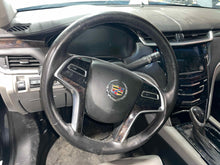 Load image into Gallery viewer, Steering Wheel Cadillac XTS 2013 - NW509220
