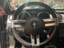 Load image into Gallery viewer, Steering Wheel Ford Mustang 2007 - NW486751
