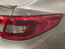 Load image into Gallery viewer, OUTER TAIL LIGHT LAMP Hyundai Sonata Sonata Hybrid 15 16 17 Right - NW628439

