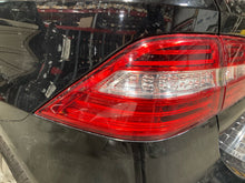Load image into Gallery viewer, OUTER TAIL LIGHT LAMP ML350 ML450 ML550 ML63 12 13 Left - NW688274
