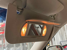 Load image into Gallery viewer, Interior Sun Visors Cadillac Deville 2005 - NW644516
