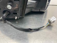 Load image into Gallery viewer, SIDE VIEW DOOR MIRROR Honda CR-V 07 08 09 10 11 Right - NW710014
