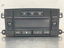 Load image into Gallery viewer, TEMPERATURE CONTROLS Cadillac CTS 2005 05 2006 06 - NW713196

