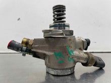 Load image into Gallery viewer, FUEL PUMP A6 A7 A8 Q5 Q7 S4 S5 SQ5 Touareg 12 13 14 15 16 17 - NW712619
