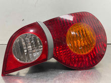 Load image into Gallery viewer, OUTER TAIL LIGHT LAMP BMW Z4 2003 03 2004 04 2005 05 Right - NW712558
