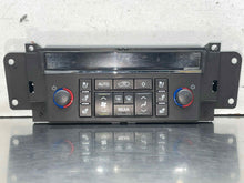 Load image into Gallery viewer, Temperature Controls Cadillac Escalade 2012 - NW713197

