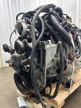 Load image into Gallery viewer, Engine Motor Cadillac Escalade 2012 - NW712240
