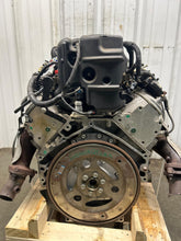 Load image into Gallery viewer, Engine Motor Cadillac Escalade 2012 - NW712240
