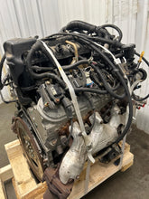 Load image into Gallery viewer, Engine Motor Cadillac Escalade 2012 - NW712240
