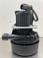 Load image into Gallery viewer, AIR INJECTION PUMP SMOG BMW Z4 2003 03 2004 04 2005 05 - NW711093
