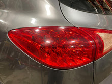 Load image into Gallery viewer, OUTER TAIL LIGHT LAMP Infiniti EX35 EX37 QX50 2008-2017 Left - NW712567
