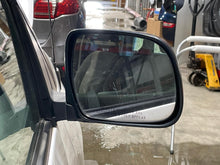 Load image into Gallery viewer, SIDE VIEW MIRROR Toyota Sienna 04 05 06 07 08 Right - NW711951

