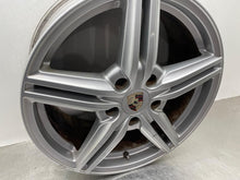 Load image into Gallery viewer, Wheel Rim  PORSCHE CAYENNE 2011 - NW713003
