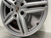 Load image into Gallery viewer, Wheel Rim  PORSCHE CAYENNE 2011 - NW713004

