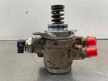 Load image into Gallery viewer, FUEL PUMP A6 A7 A8 Q5 Q7 S4 S5 SQ5 Touareg 12 13 14 15 16 17 - NW712617
