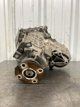 Load image into Gallery viewer, TRANSFER CASE Infiniti G37 G25 EX35 M56 2011 11 2012 12 2013 13 - NW713288

