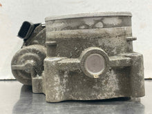 Load image into Gallery viewer, Throttle Body  FORD F250SD PICKUP 2011 - NW714340
