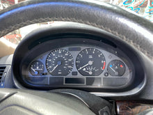Load image into Gallery viewer, SPEEDOMETER CLUSTER BMW 323i 328i 1999 99 2000 00 - NW715581
