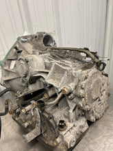 Load image into Gallery viewer, TRANSMISSION I35 Maxima 2002 02 2003 03 2004 04 - NW717000
