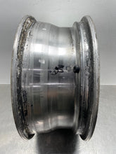 Load image into Gallery viewer, WHEEL Highlander 2001 01 02 03 04 05 06 07 16x6.5 Alloy - NW717716
