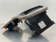 Load image into Gallery viewer, Temperature Controls  GRAND CHEROKEE 2015 - NW720073
